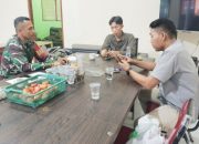 Babinsa Koramil 2302/Bojonegara Laksanakan Komsos Bahas Keamanan dan Gotong Royong di Kecamatan Pulo Ampel