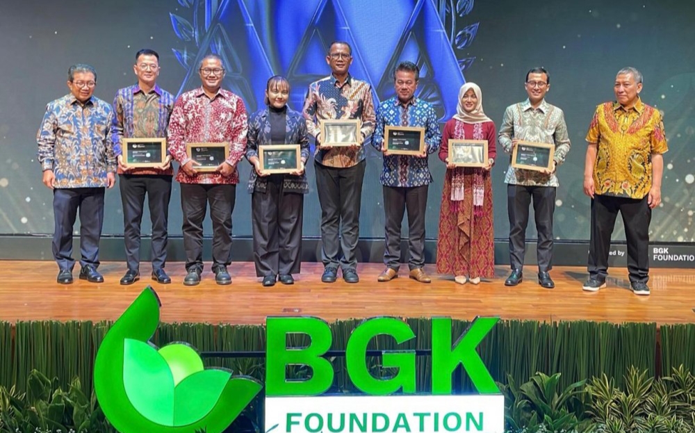 PT Timah Raih Penghargaan ESG Leadership AAA 2025, Bukti Serius Jalankan Tambang Berkelanjutan