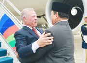 Prabowo Sambut Hangat Raja Abdullah II di Halim, Tampilkan Keakraban Dua Sahabat Lama