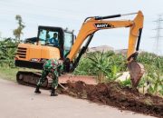 Koramil 2302/Bojonegara Laksanakan Karya Bakti di Dua Kecamatan, Fokus pada Pembangunan Warga dan Perbaikan Fasilitas Lingkungan