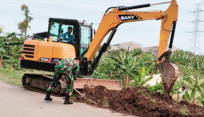 Koramil 2302/Bojonegara Laksanakan Karya Bakti di Dua Kecamatan, Fokus pada Pembangunan Warga dan Perbaikan Fasilitas Lingkungan