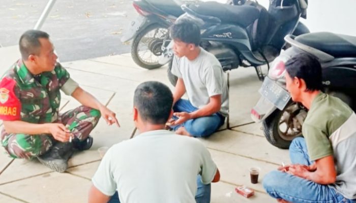 Babinsa Koramil 2304/Anyar Gelar Komsos Bahas Kamtibmas di Sejumlah Desa