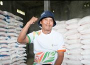 Petani Bogor Sambut Gembira Penurunan Harga Pupuk 20 Persen oleh Presiden Prabowo