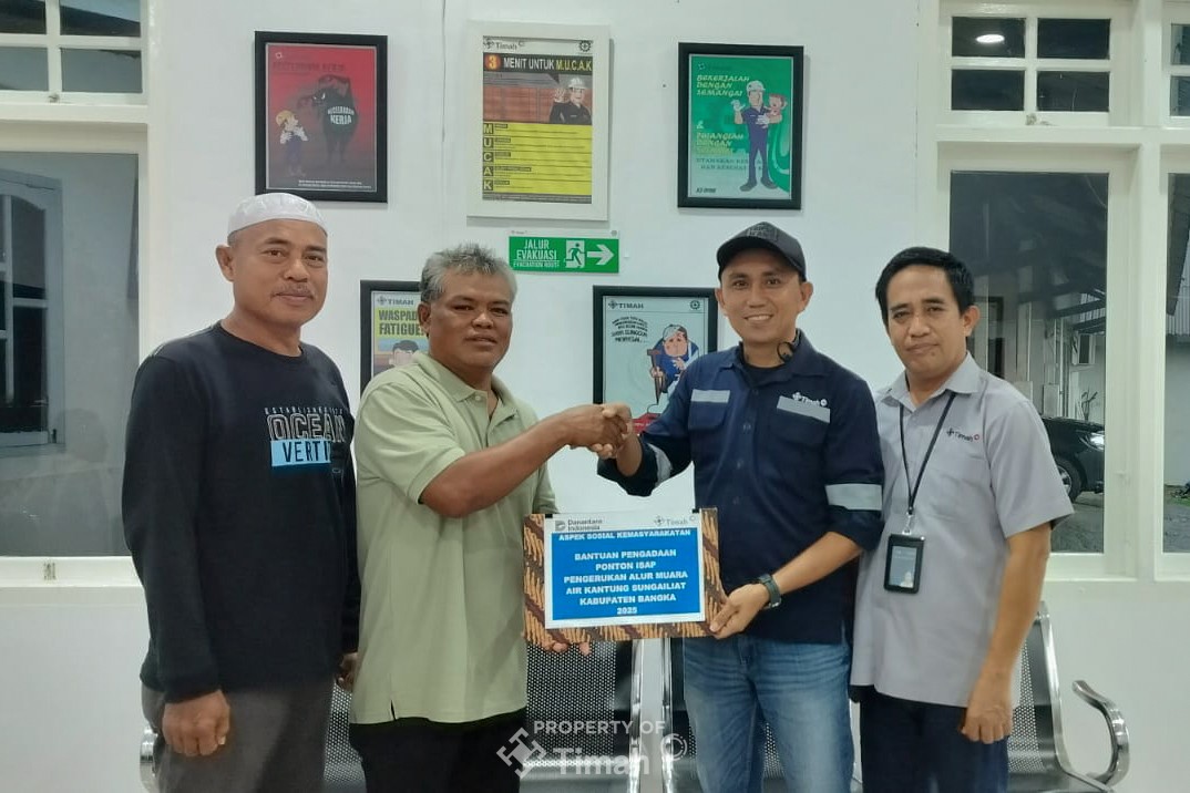 PT Timah Bantu Nelayan Bangka Bangun Ponton Isap, Atasi Pendangkalan Muara Air Kantung