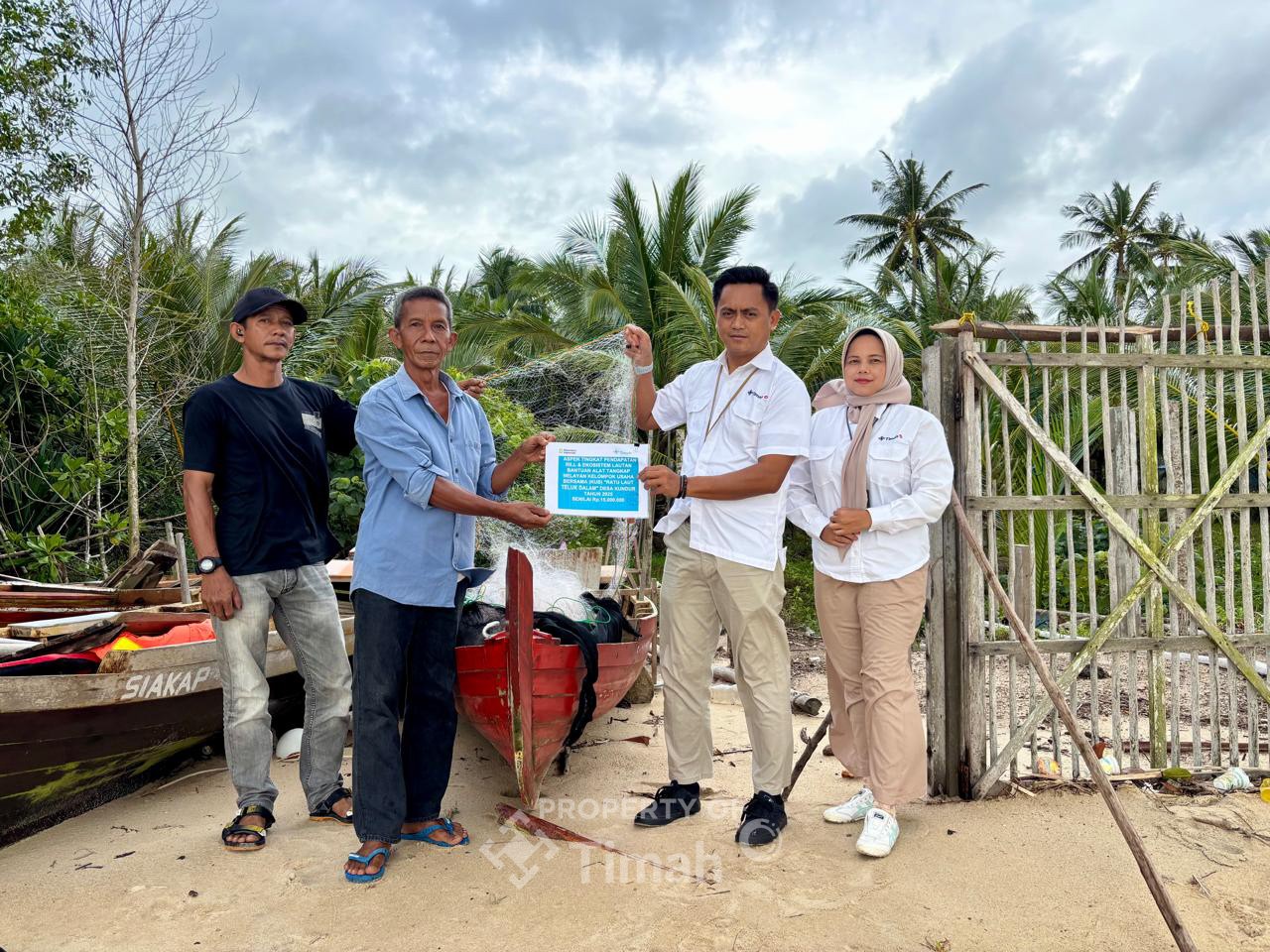 Dapat Bantuan Jaring Udang dari PT Timah Tbk, Nelayan Kundur Harap Hasil Melaut Meningkat