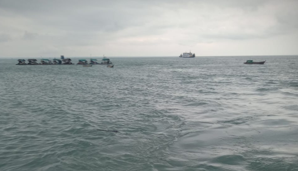 Ponton Tambang Ilegal Kepung Jalur Kapal di Tanjung Kelian, ABK Minta Aparat Bertindak