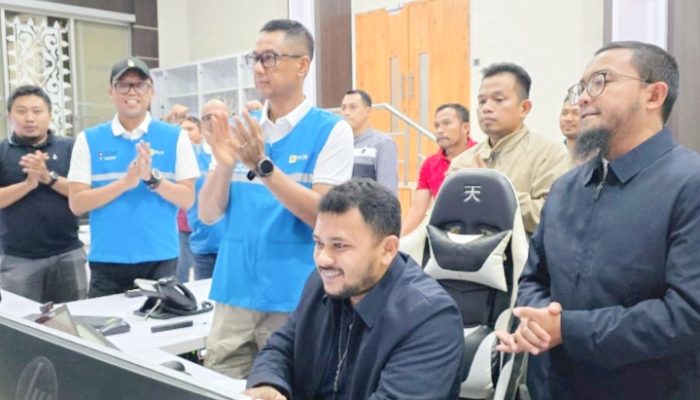 Momen Seruan Takbir Iringi Listrik Banda Aceh yang Kembali Pulih