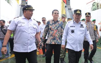 Bupati Markus Tegaskan Penyeberangan Tanjung Kalian Siap Hadapi Puncak Arus Nataru 2026