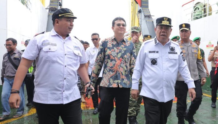 Bupati Markus Tegaskan Penyeberangan Tanjung Kalian Siap Hadapi Puncak Arus Nataru 2026