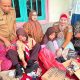 Wabup Debby Bagikan Perlengkapan Sekolah untuk Anak Yatim Piatu di Sidoharjo