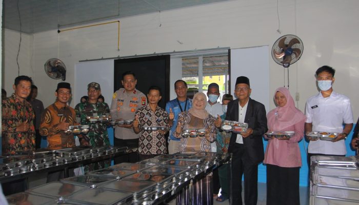 Dapur MBG di Tempilang Diresmikan, Wabup Yus Derahman: Penyaluran Harus Tepat Sasaran