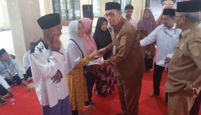 Ustadz Yasir Mustafa: Pembangunan Umat Harus Dimulai dari Zakat