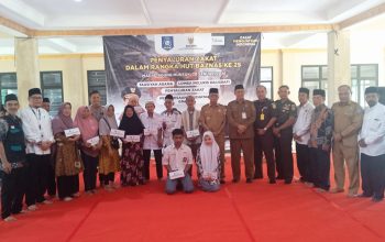BAZNAS Bangka Belitung Salurkan Zakat, Negara Hadir Langsung ke Warga Mentok