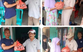 Wabup Bangka Barat Turun Langsung Salurkan Sembako ke Warga Kampung Tanjung