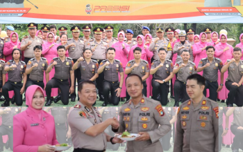 Tahun Baru, Pangkat Baru: Kasat Narkoba dan Puluhan Personel Polres Bangka Selatan Naik Pangkat