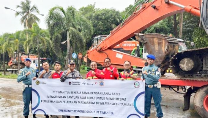 Excavator dikirim untuk percepat pemulihan pascabencana di tiga provinsi