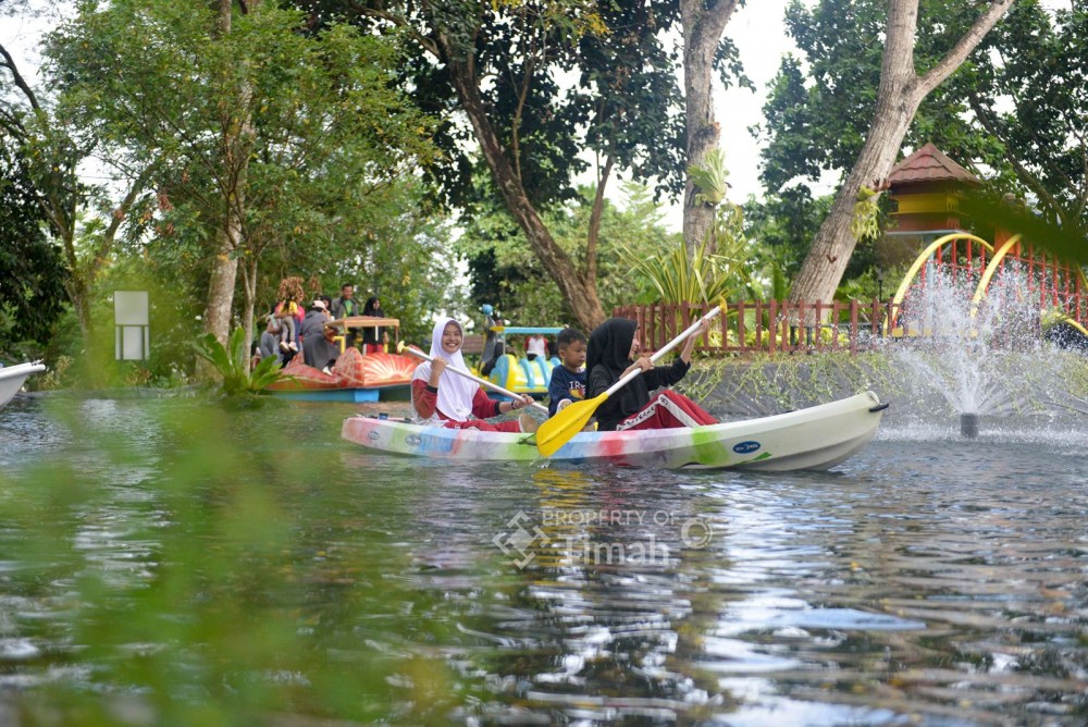 PT Timah Hadirkan Taman Ramah Anak di Komplek Bukit Baru, Ada Danau dan Wahana Permainan