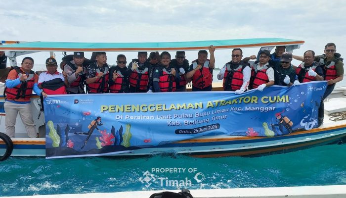 PT Timah Perkuat Ekosistem Laut, 36 Atraktor Cumi Ditenggelamkan di Belitung Timur