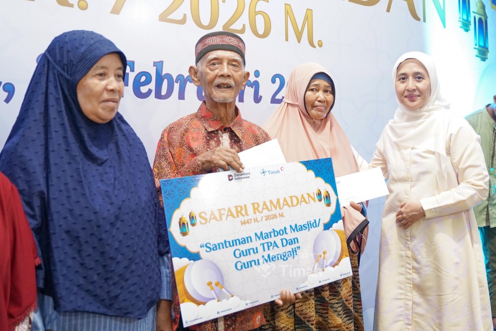 PT Timah Berbagi Kebahagiaan dengan Guru Ngaji dan Marbot Masjid