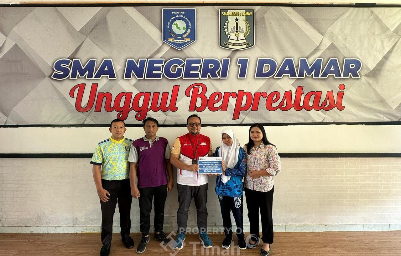 PT Timah Bantu Biaya Pengobatan Siswa Berprestasi SMAN 1 Damar