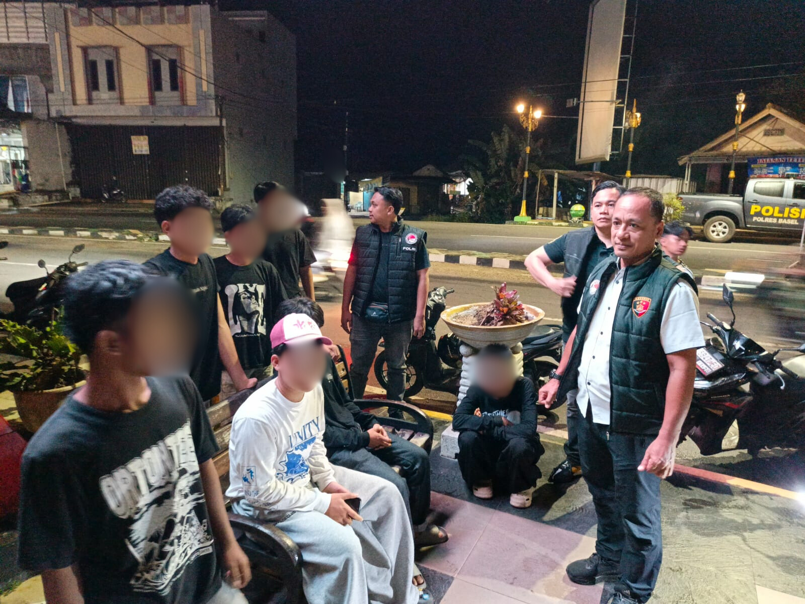 KRYD Polres Bangka Selatan, 2 Remaja Bawa Sajam Diamankan, 1 Positif Narkoba