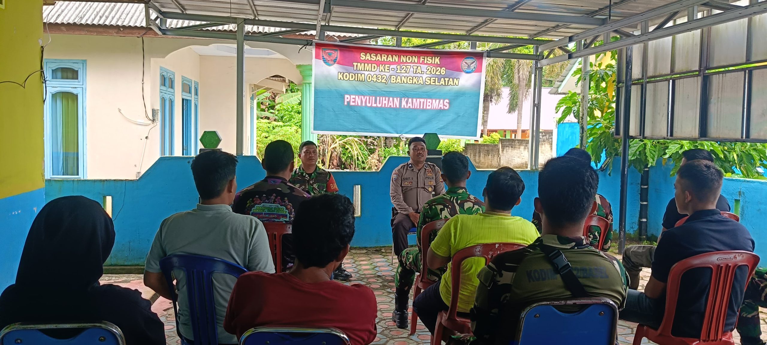 Satgas TMMD ke-127 Kodim 0432/Basel Gandeng Polri Edukasi Bahaya Narkoba di Pulau Lepar