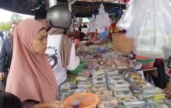 Pasar Ramadhan Mentok Jadi Simbol Kerukunan, Warga Melayu dan Tionghoa Berburu Takjil Bersama