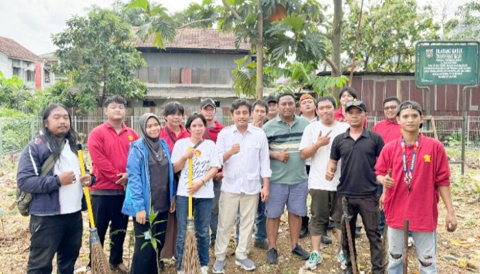 HUT Gerindra ke 18, DPC Jakarta Selatan Bergerak Meberi Manfaat pada Lingkungan Sekitar ‎