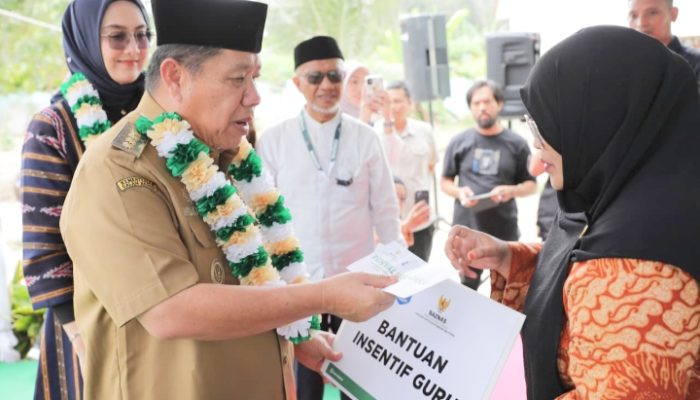 Ruang kelas SBSN diresmikan, bantuan pendidikan dan operasional madrasah disalurkan