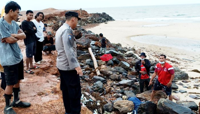 Identitas Mayat di Pantai Sebagin Belum Diketahui, Polisi Minta Warga yang Kehilangan Keluarga Melapor