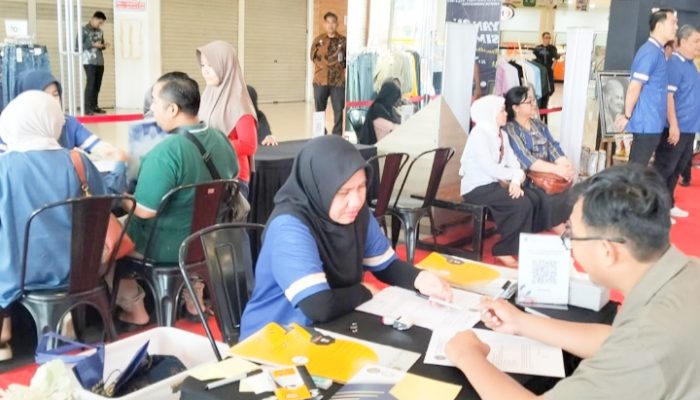 Paspor Simpatik Warnai Ramadhan, Imigrasi Cilegon Layani Warga di Citimall.