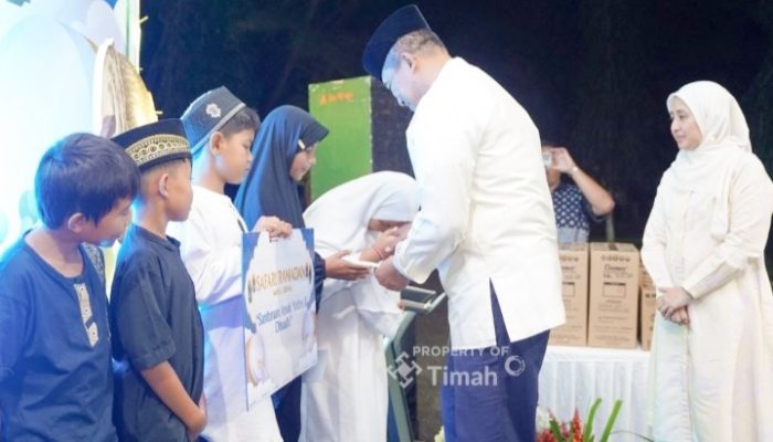 Santunan disalurkan dalam Safari Ramadan PT Timah di Kabupaten Bangka