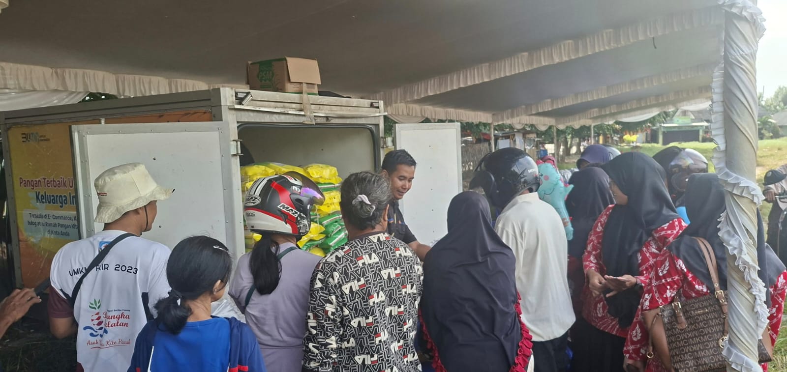 Tekan Inflasi, Pemkab Bangka Selatan Gelar Pasar Murah di Toboali