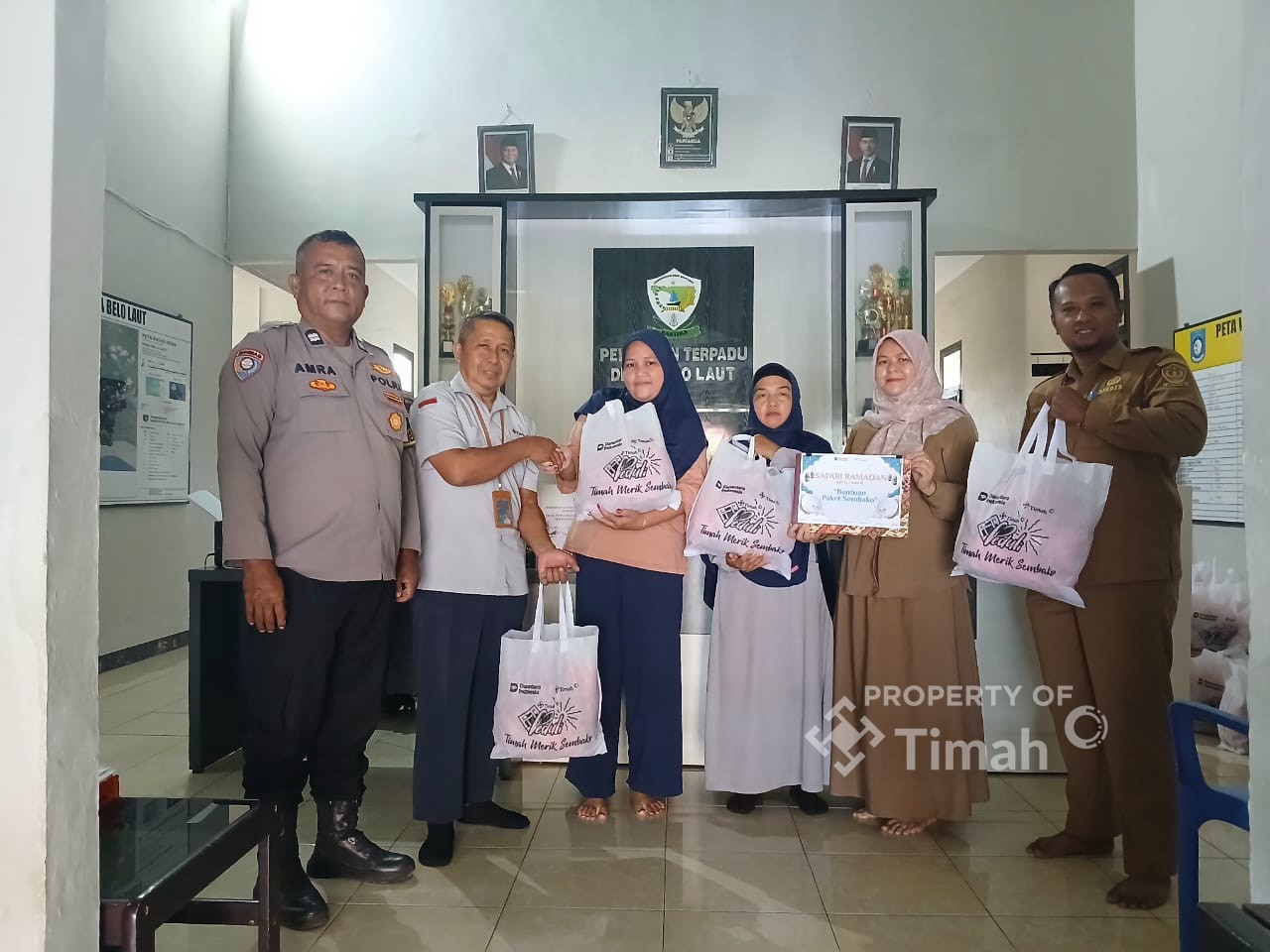 Jelang Idulfitri, PT Timah Salurkan Sembako untuk Warga Bangka Barat
