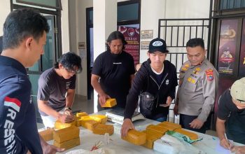 20 Paket Diduga Sabu Seberat 21 Kg Ditemukan Mengapung di Laut Selat Nasik Belitung