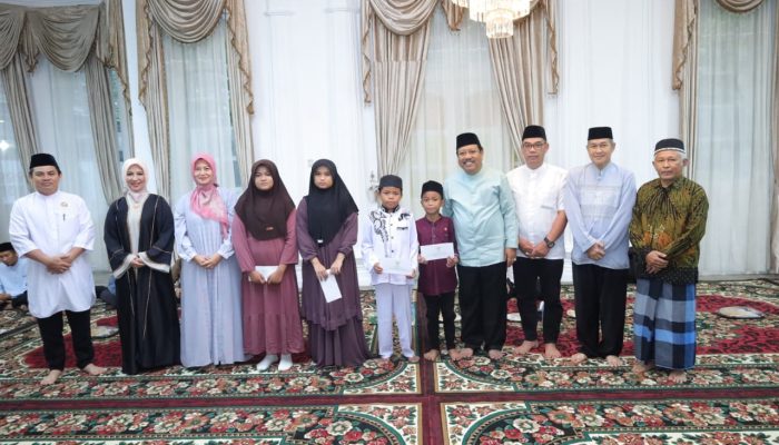 Bukber di Rumah Dinas, Walikota Pangkalpinang Soroti Maraknya Pedagang di Pinggir Jalan