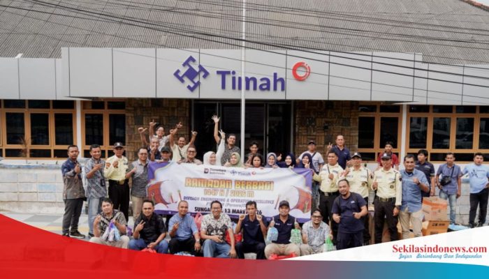 Ramadan Berbagi, PT Timah Salurkan 150 Paket Sembako dan 500 Takjil di Sungailiat