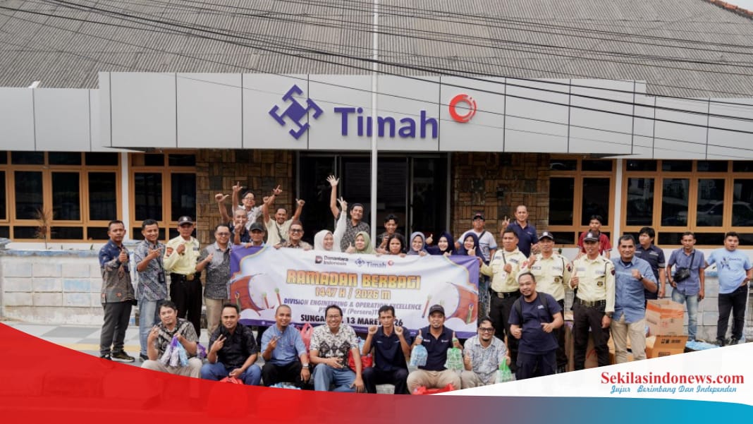Ramadan Berbagi, PT Timah Salurkan 150 Paket Sembako dan 500 Takjil di Sungailiat