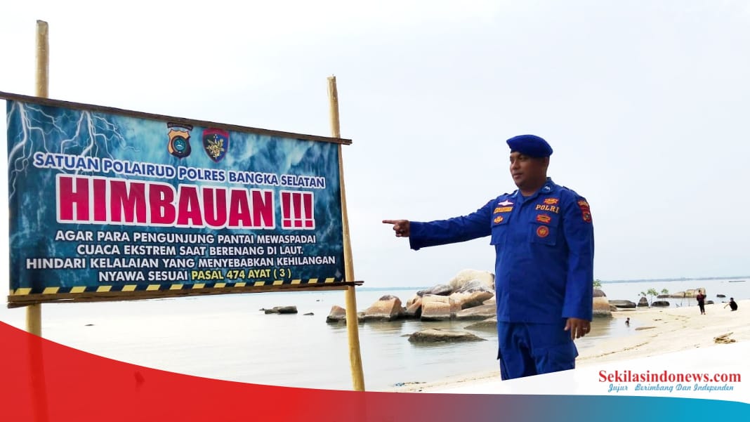 Cegah Insiden Saat Libur Lebaran, Polairud Basel Ingatkan Pengunjung lewat Spanduk di Pantai Kerasak
