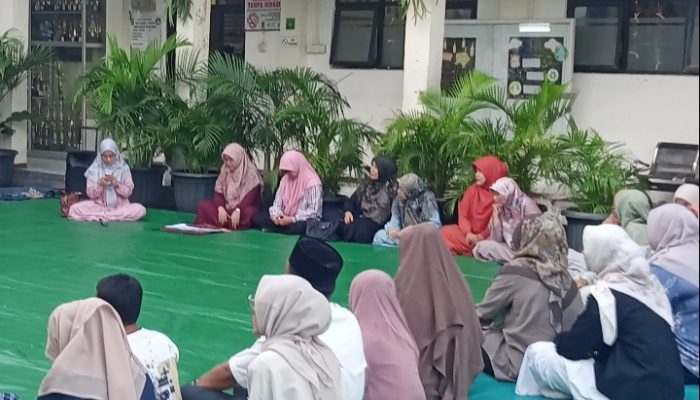 Program One Day Two Thousand SMPN 1 Cilegon Berhasil Santuni 119 Siswa dan Warga Sekitar