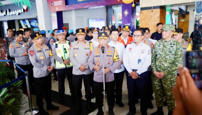Kapolri Diperintah Langsung Prabowo Usut Tuntas Penyerangan Andrie Yunus