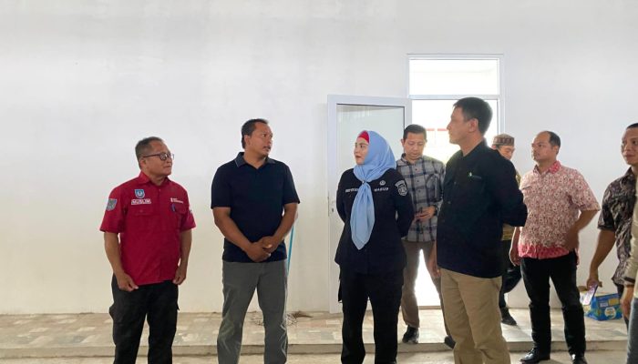 Wabup Debby Dampingi Tim Kemenkop Verifikasi Gerai dan Gudang KDKMP di Bangka Selatan