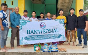 PPTK Gandeng PWI Bangka Selatan Salurkan Bansos Ramadan ke 4 Ponpes di Toboali