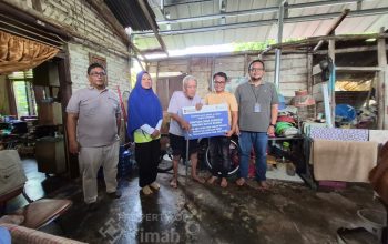 PT Timah Bantu Renovasi Rumah Warga di Belitung