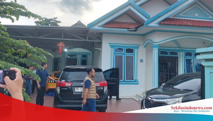 Diburu Mabes Polri, Penyidik Bongkar Brankas di Kediaman Asui, Istri Diperiksa