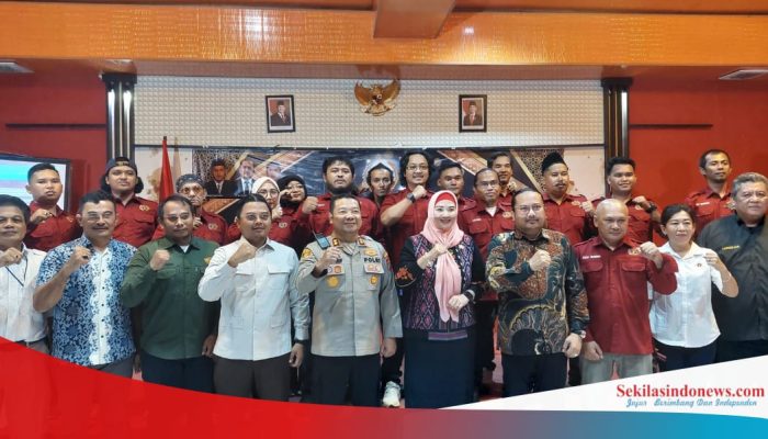 Wabup Debby Tekankan Pers Profesional dan Edukatif Usai Pelantikan PWI Basel