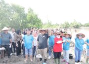 Gubernur ajak masyarakat jaga lingkungan dan perkuat ekonomi pesisir bersama