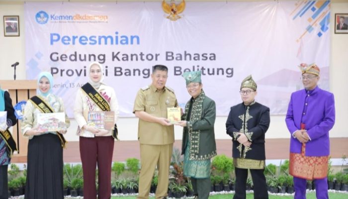 Program literasi diperluas melalui distribusi buku dan dukungan komunitas