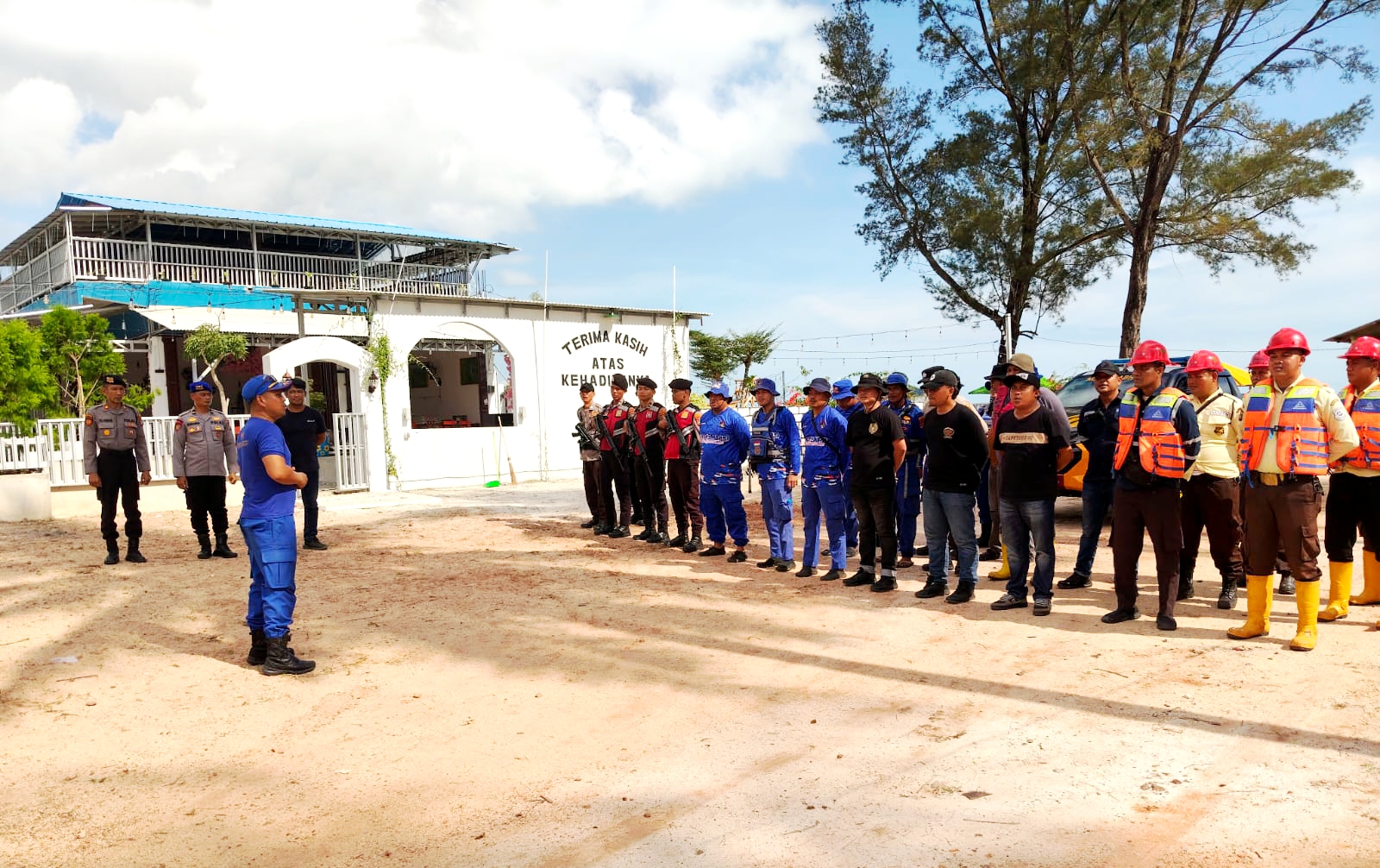 Tim Gabungan Tertibkan Tambang Ilegal di Sukadamai, 9 Ponton TI Selam Diamankan