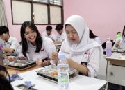 Manfaat MBG Juga Dirasakan Guru, Siswa Jadi Lebih Fokus Belajar hingga Sore Hari